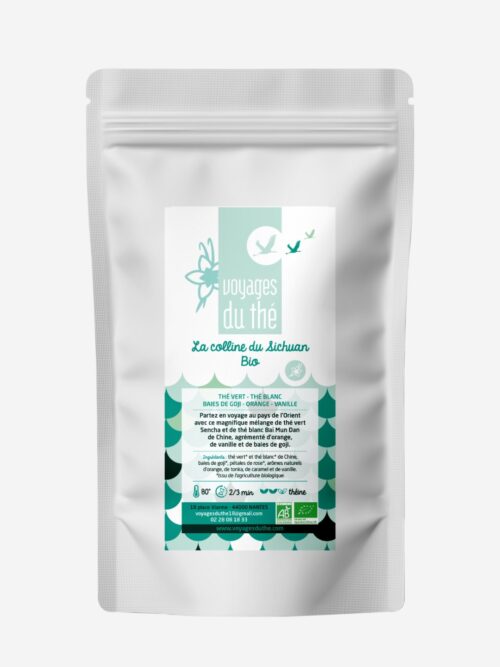 Sachet de thé La colline du Sichuan Bio par Voyages du thé, mélange de thé vert Sencha et thé blanc Bai Mu Dan aux baies de goji, orange et vanille.